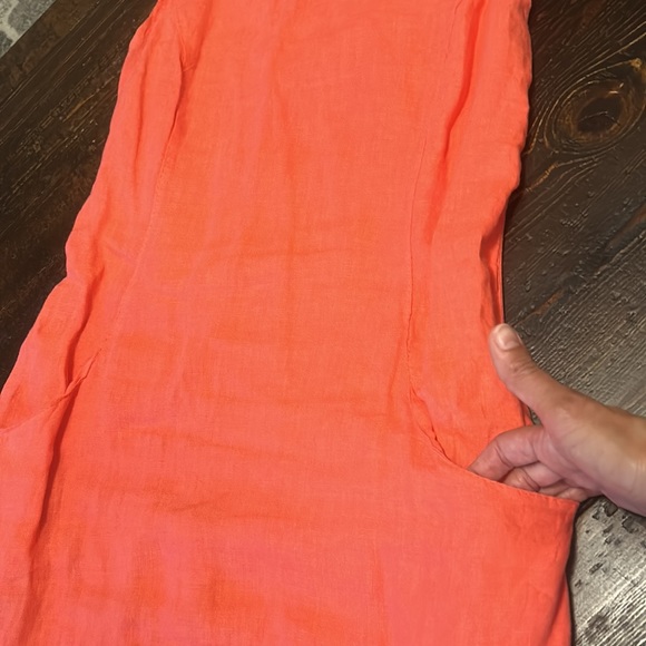 Lightweight linen dress with beaded neckline - Picture 3 of 9